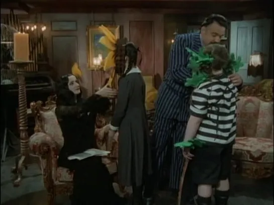 The.New.Addams.Family.s01e03.-.The.Addams.Family.Goes.to.School.