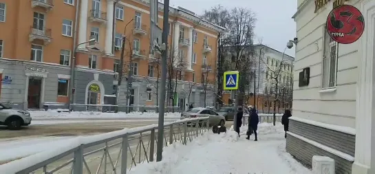 Опасно❗ Сосульки❗