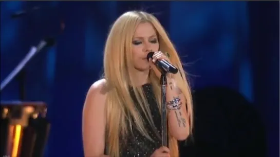 Avril Lavigne — Fly (Special Olympics 2015)