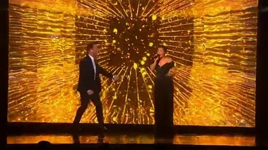 Olly Murs & Demi Lovato - Up (Live @ The X Factor UK)