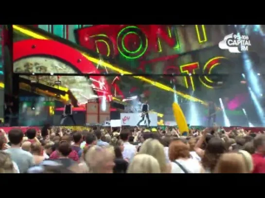 5 Seconds Of Summer - Don't Stop  (Capital Summertime Ball 2014)