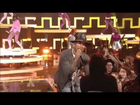 Pharrell Williams performs at iHeartRadio Music Awards 2014