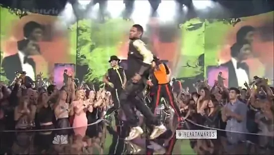 Usher (MJ) — Love Never Felt So Good (iHeartRadio Music Awards 2014)