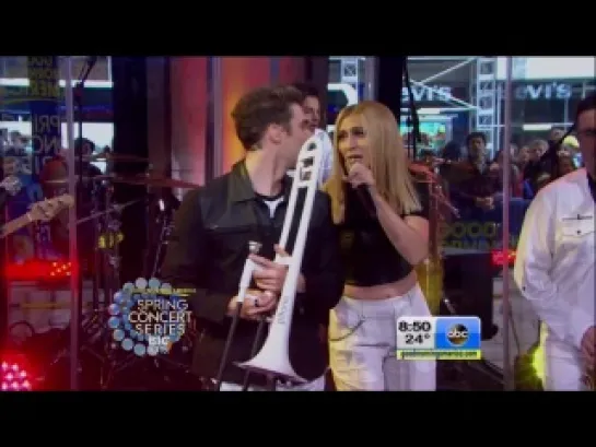 Karmin - I Want It All (Good Morning America 25.3.2014)