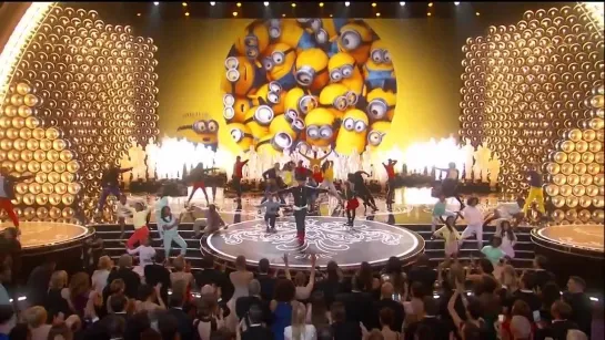 Pharrell Williams – Happy (Academy Awards 02.03.2014)