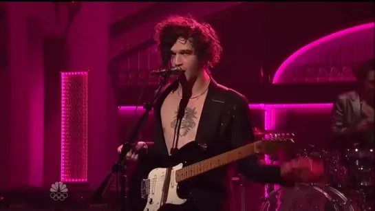 The 1975 - Love Me (Saturday Night Live)