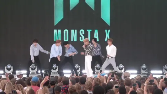 [VK][190810] MONSTA X - WHO DO U LOVE @ Teen Choice Awards 2019