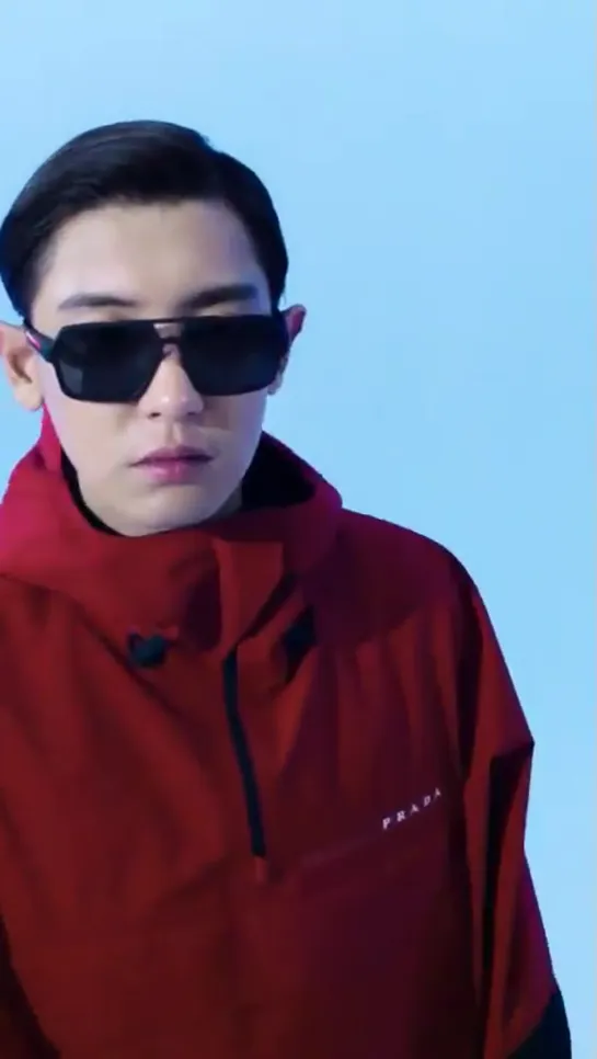 [VIDEO] Chanyeol x Prada