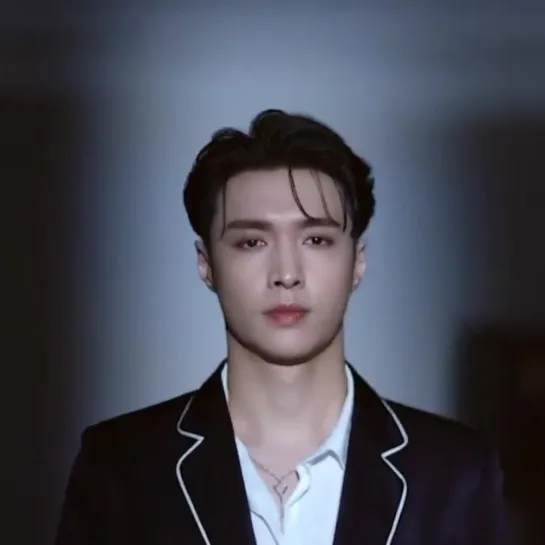 [VIDEO] Lay x MAC Cosmetics CF