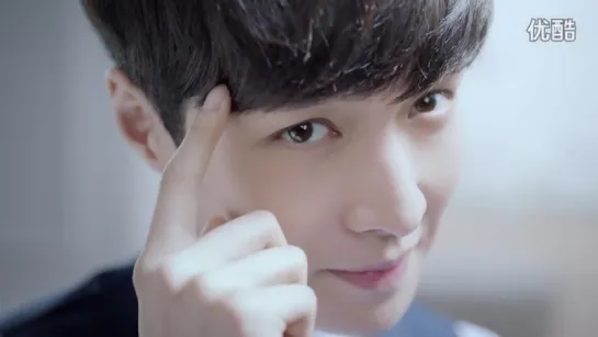 [VIDEO] 160522 Lay @ Tmall Tianmao International CF 15s