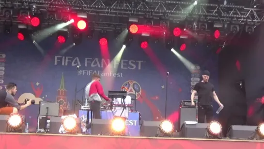 Егор Сесарев и Батишта(#FIFAFanFest,Воробьёвы Горы,6.7.18)