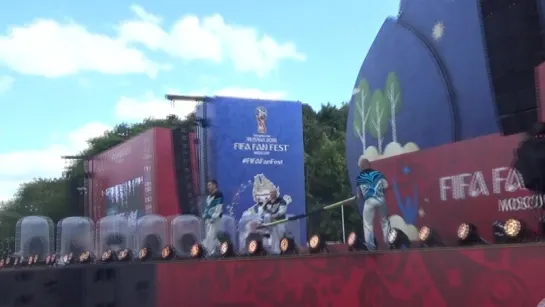 Акробаты  Eagle(#FifaFanFest,Воробьёвые Горы,20.6.18)