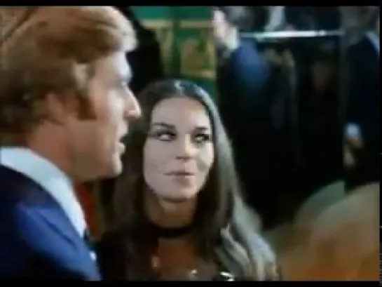 Natalie Wood cameo on "The Candidate" (1972)