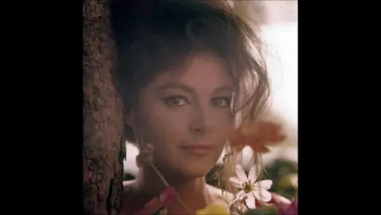 Pier Angeli - photos 1962. A Melody From Heaven / Torero