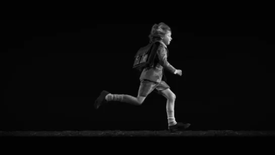 «Run Boy Run» | Woodkid