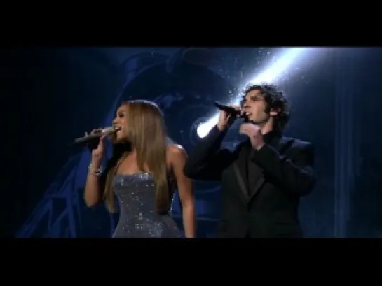 Beyonce_&_Josh_Groban_-_Believe_(Oscars_2005)