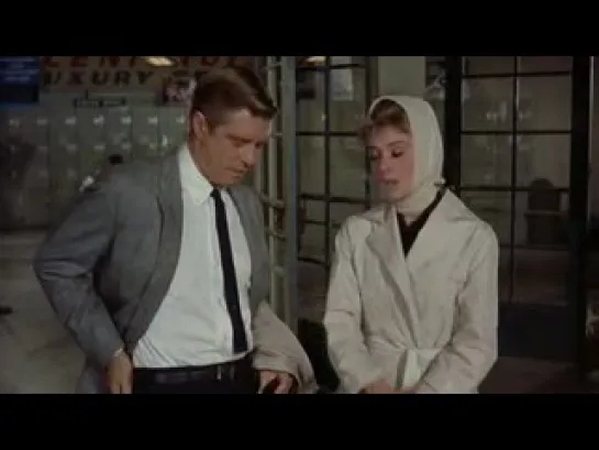 Breakfast at Tiffany's in English  with english subtitles