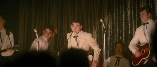 Стать Джоном Ленноном (Nowhere Boy).