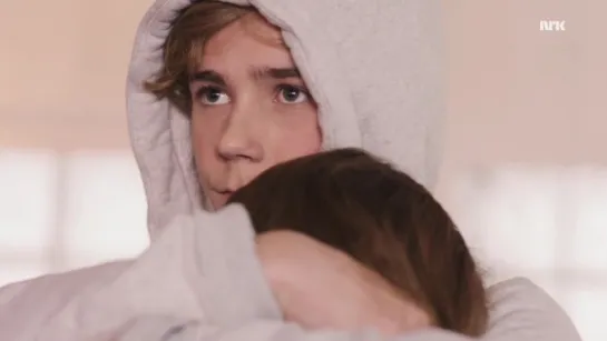 skam 1х08 Eva & Isak