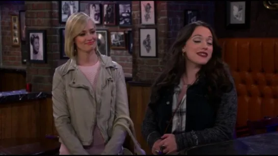 2 Broke girls 5х09 обычно я не пью