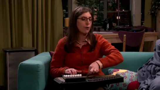 the big bang theory 10х20 песенка Шелдона про котенка на нескольких языках