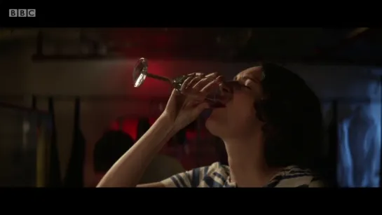 fleabag |1x06| alcohol