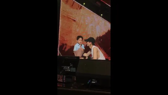 180902 Leo and Minyul @ LEO 1st SOLO CONCERT "CANVAS"