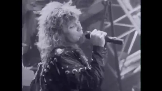 Bon Jovi - Livin On A Prayer