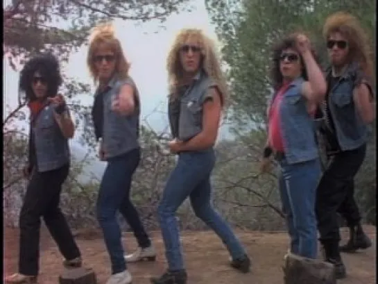 Twisted Sister - Leader Of The Pack