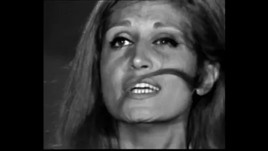 Dalida ♫ Les violons de mon pays  ♪ 1969