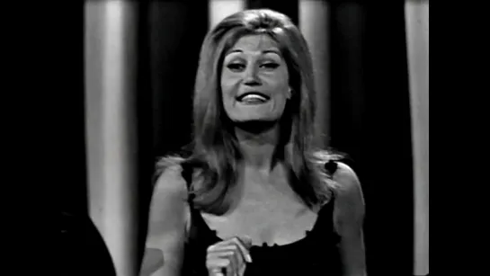 Dalida ♫ Scandale dans la famille ♪ 31/10/1965 (Télé dimanche (1re chaine)