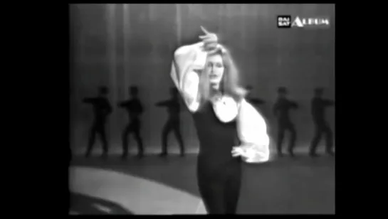 Dalida ♫ Flamenco ♪ 1966 (Italie - Studio uno (Rai uno)