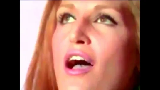 Dalida ♫ Le sable de lamour (longue version) 1969