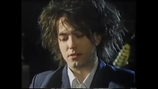 Robert Smith (The Cure) Whistle Test interview, BBC 13 November 1984