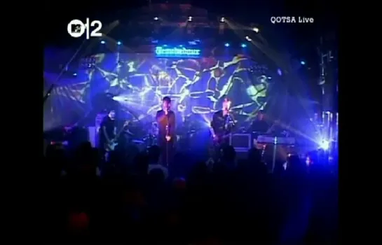 Queens Of The Stone Age - Live In Troubadour Los Angeles 2002