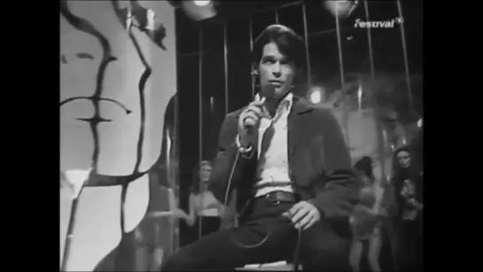 B.J. Thomas - Raindrops Keep Fallin On My Head