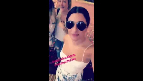 Lea with Sarah Potempa and Mélanie Inglessis in Las Vegas (May 21, 2017)