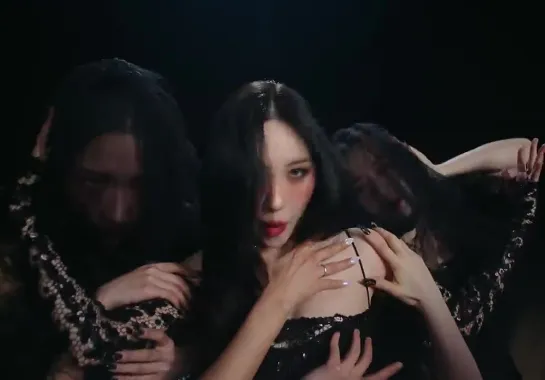 선미(SUNMI) 'STRANGER' MV 2023.10.13