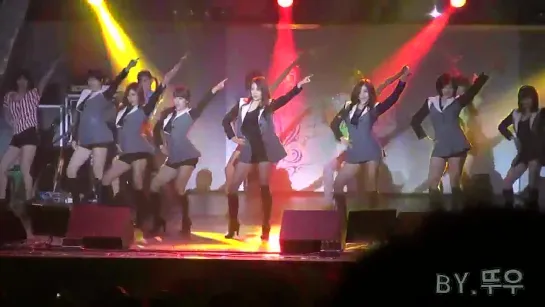 111227 DAVICHI Concert sing T-ara Rolypoly And T-ara (guest)