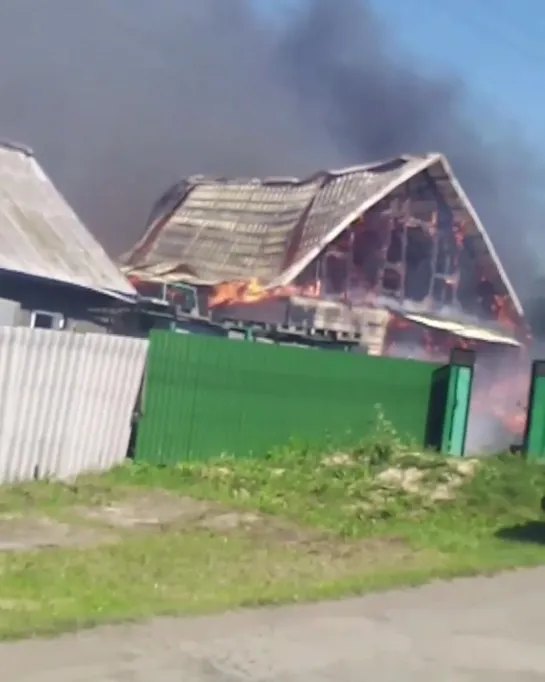 Пожар в пос. Омский (21.06.2019)