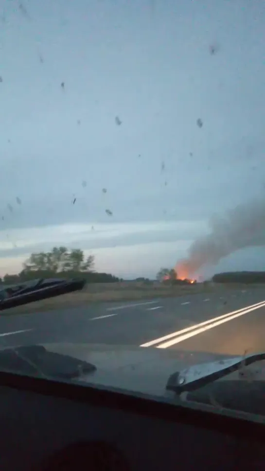 Горит свалка возле Кормиловки (13.05.2019)