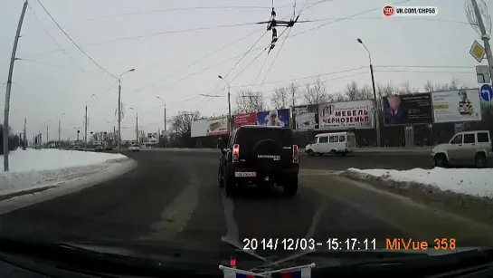 Приезжий Hummer потерялся на дороге (03.12.2014)