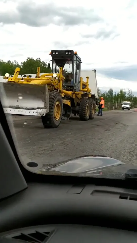 Последствия ДТП на трассе Омск-Новосибирск (18.06.2019)