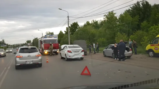 Последствия ДТП на ул. Волгоградская (04.06.2019)