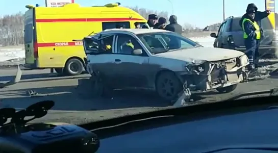 Серьезная авария на ул. Волгоградская (08.03.2019)