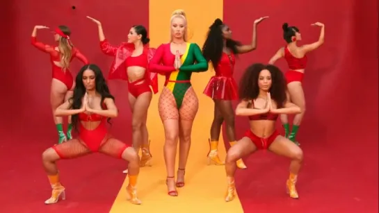 Премьера. Iggy Azalea feat. Anitta - Switch [ft]