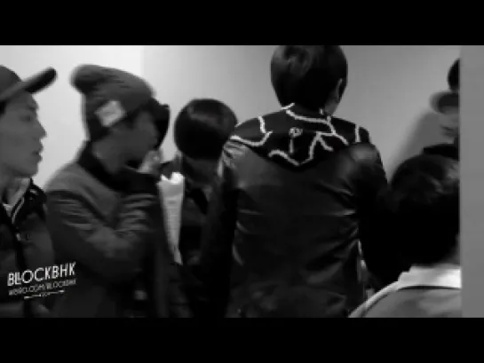 [FANCAM] 121129 P.O & Chanyeol @ HKIA