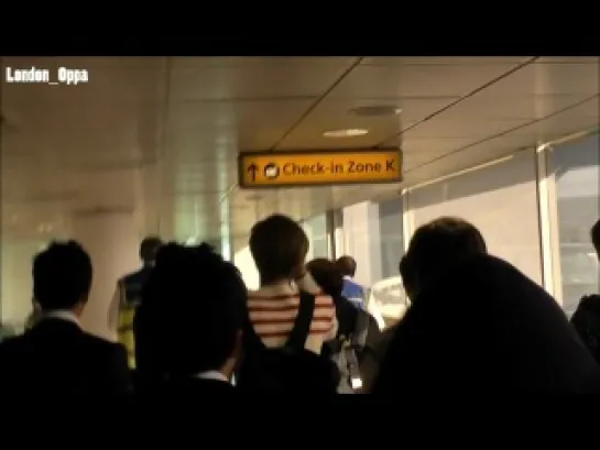 [FANCAM] EXO Leaving Heathrow Airport in London