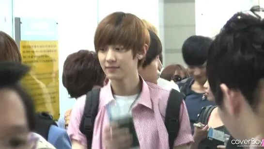 [Fancam] 120518 INCHEON AIRPORT CHANYEOL