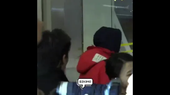 [FANCAM] 170213 EXO Baekhyun @ HK Airport